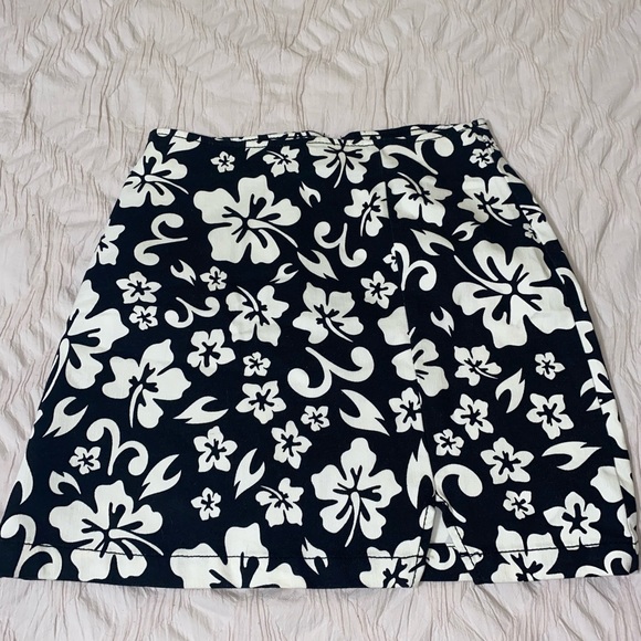 Hawaii printed skirt size 0 - Picture 1 of 3